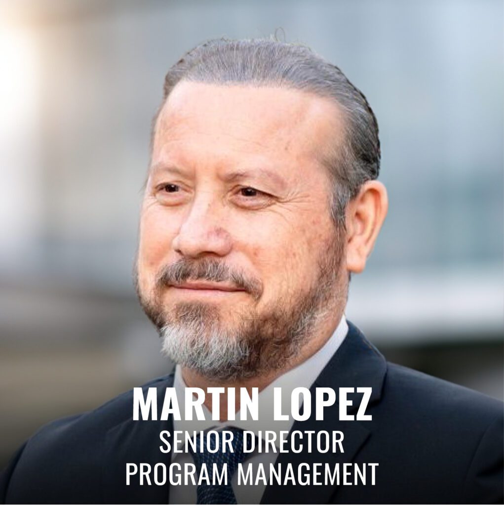 Martin Lopez with title